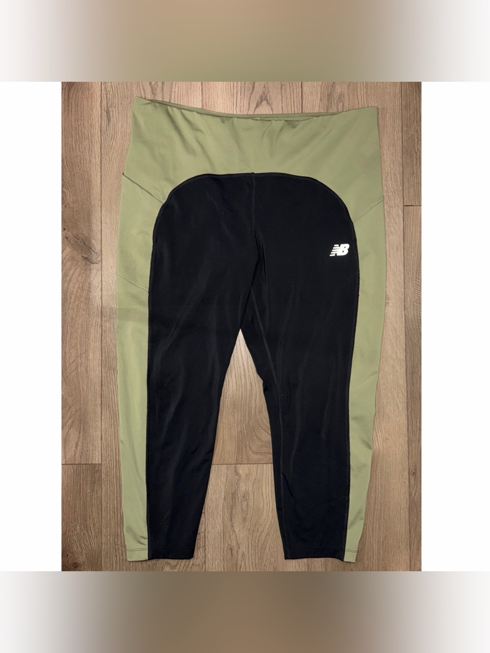 Pre-Owned New Balance High Waisted Ankle Athletic Leggings Black Green Size 2XL